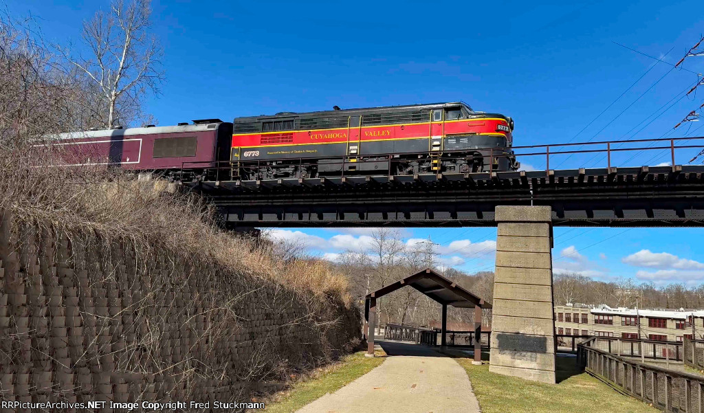 CVSR 6773 now trails.